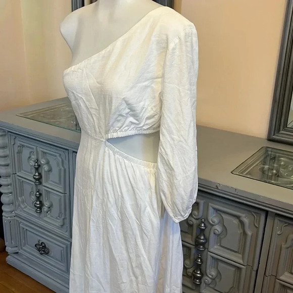 Crescent Lainey Small One Shoulder Midi Dress white - Picture 5 of 12